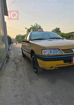 Peugeot 405